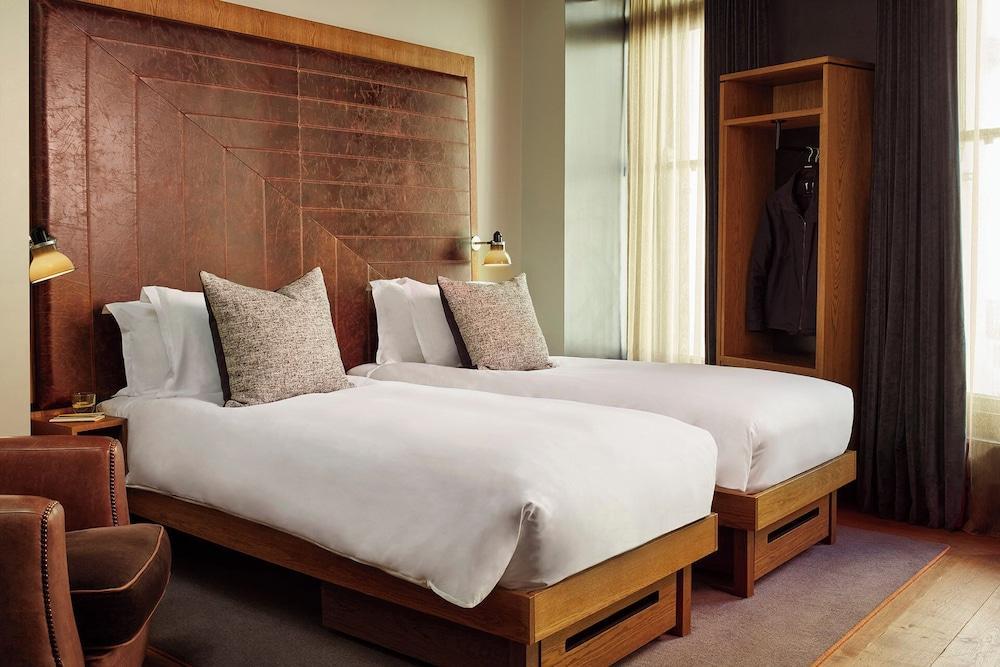 The Hoxton, Holborn Room Type - Roomy Twin