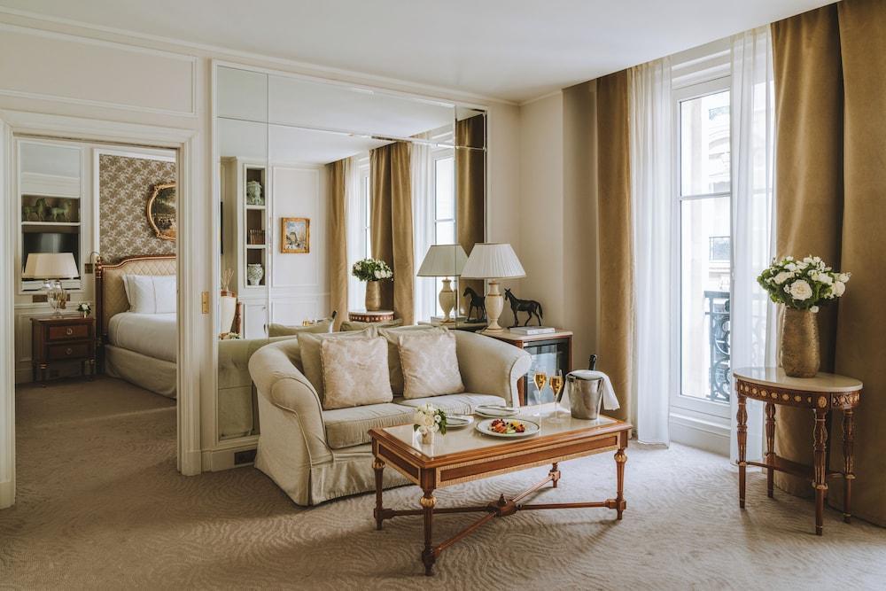 Hôtel Splendide Royal Paris - Relais & Châteaux Room Type - Family Suite, 2 Bedrooms
