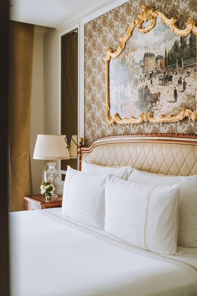 Hôtel Splendide Royal Paris - Relais & Châteaux - Tap to explore photos