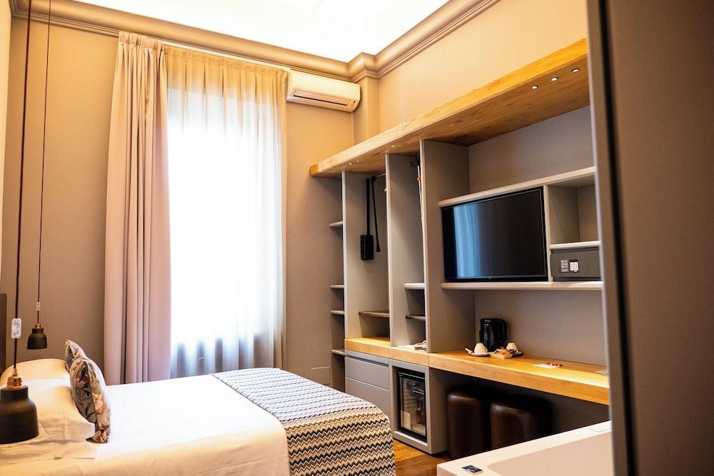 New Design St. Peter Room Type - Luxury Room, Hot Tub
