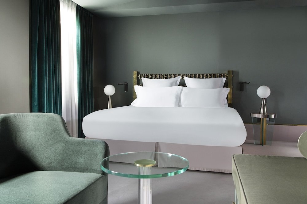 Hotel Saint-Marc Room Type - Triple Room, free access to Spa upon request Hotel Saint-Marc Room Type - Triple Room, free access to Spa upon request