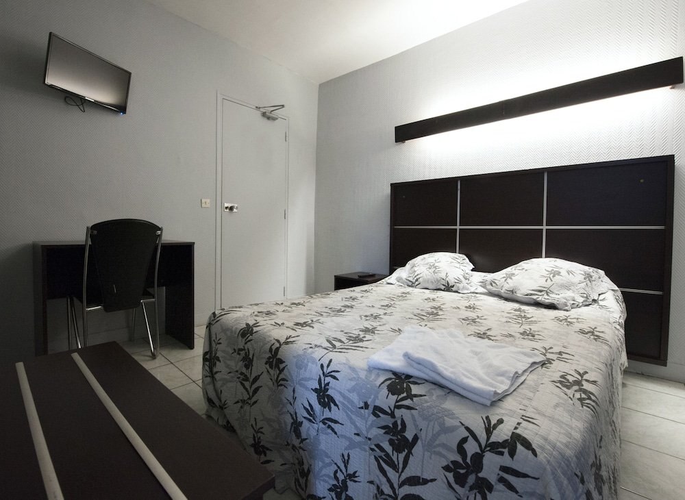 Hôtel Du Globe 18 Room Type - Double Room