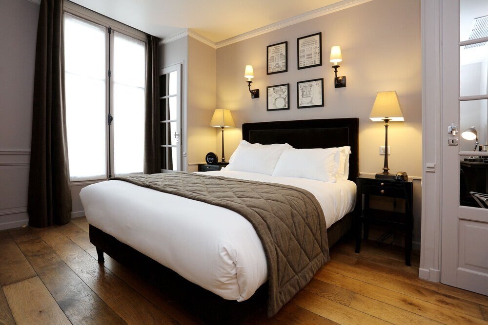 Hotel Saint Louis Pigalle Room Type - Classic Double Room