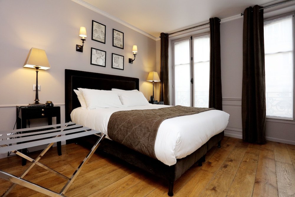 Hotel Saint Louis Pigalle Room Type - Deluxe Double or Twin Room Hotel Saint Louis Pigalle Room Type - Deluxe Double or Twin Room