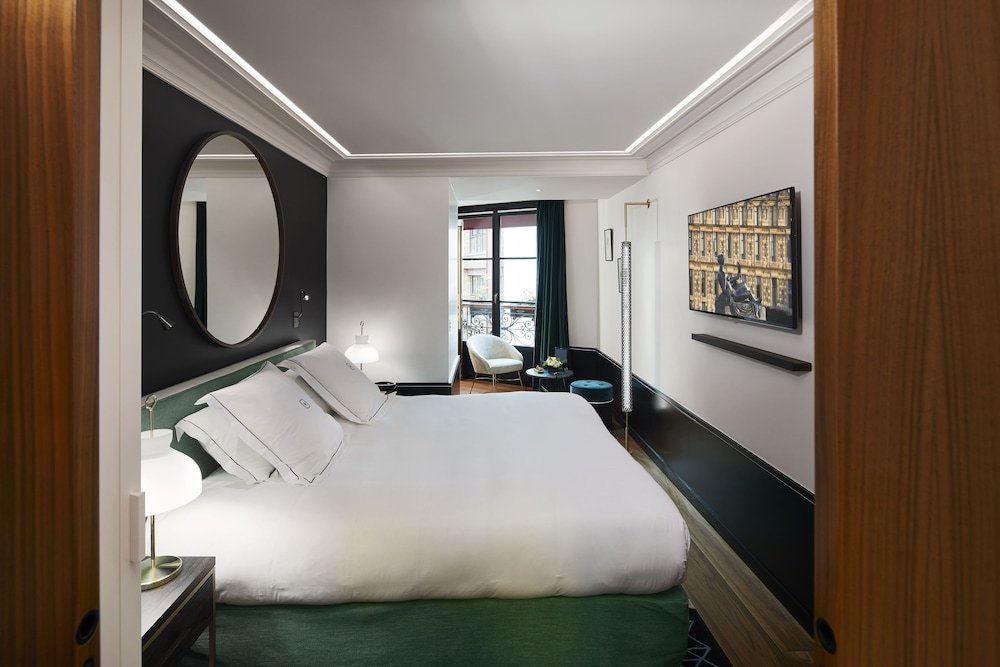 Le Roch Hotel & Spa Room Type - Comfort Room