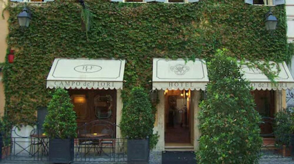 Boutique Hotel Campo dé Fiori - Tap to explore photos