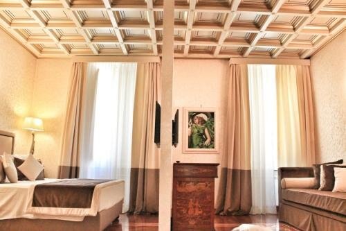 Di Rienzo Pantheon Palace Room Type - Triple Room