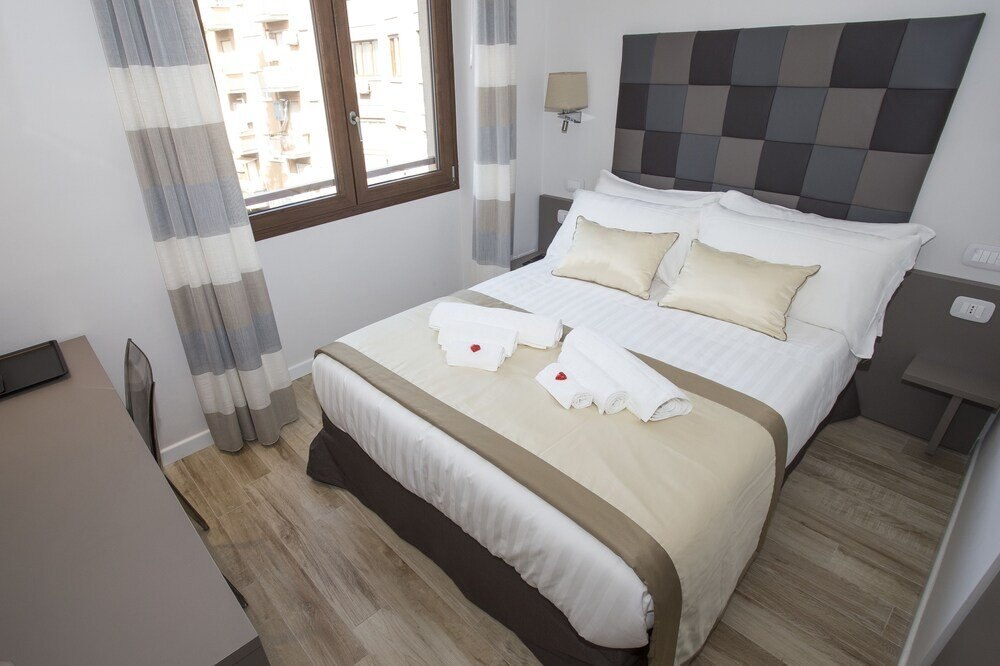 Leonardo Da Vinci Guest House Room Type - Economy Double Room, 1 Double Bed