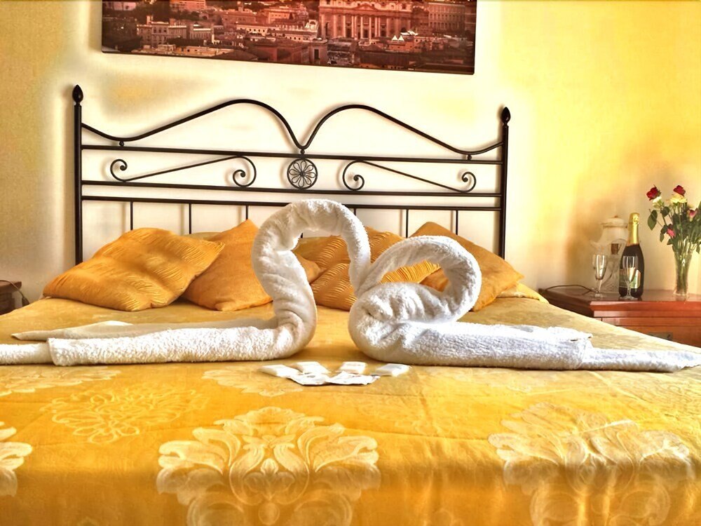 Nastas B&B - Tap to explore photos
