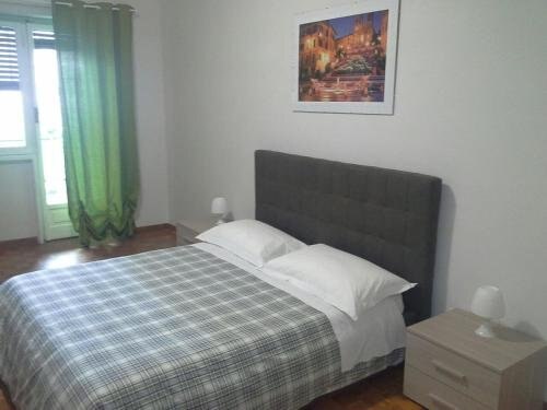 Olimpica Relais Guest House Affittacamere CIR 28624 Room Type - Deluxe Triple Room