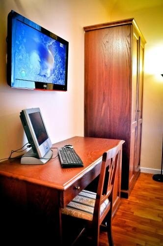 Relais Cavour Room Type - Double or Twin Room Relais Cavour Room Type - Double or Twin Room