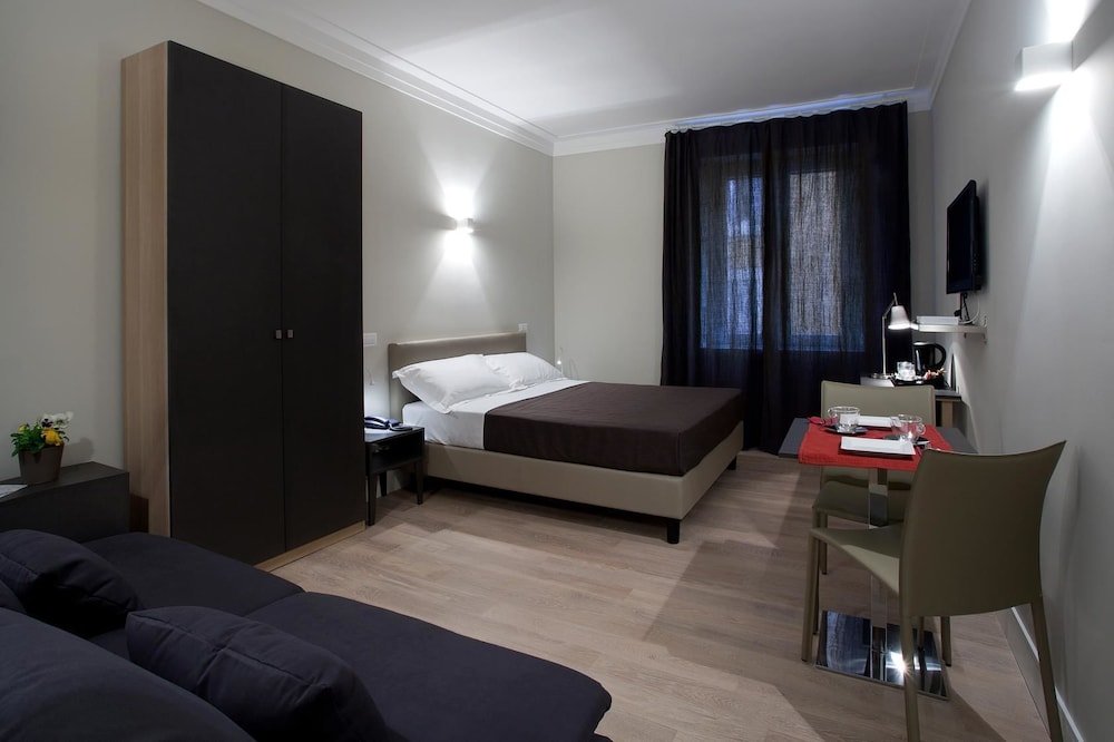 Regola Suite Room Type - Superior Double Room