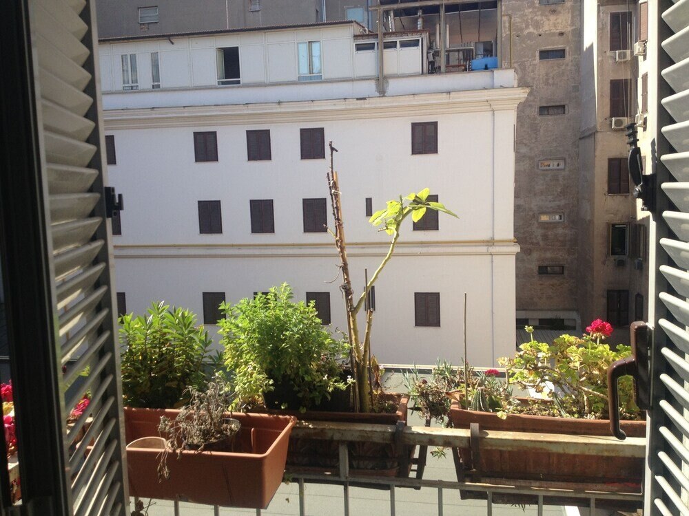 Roma Termini Inn - Tap to explore photos