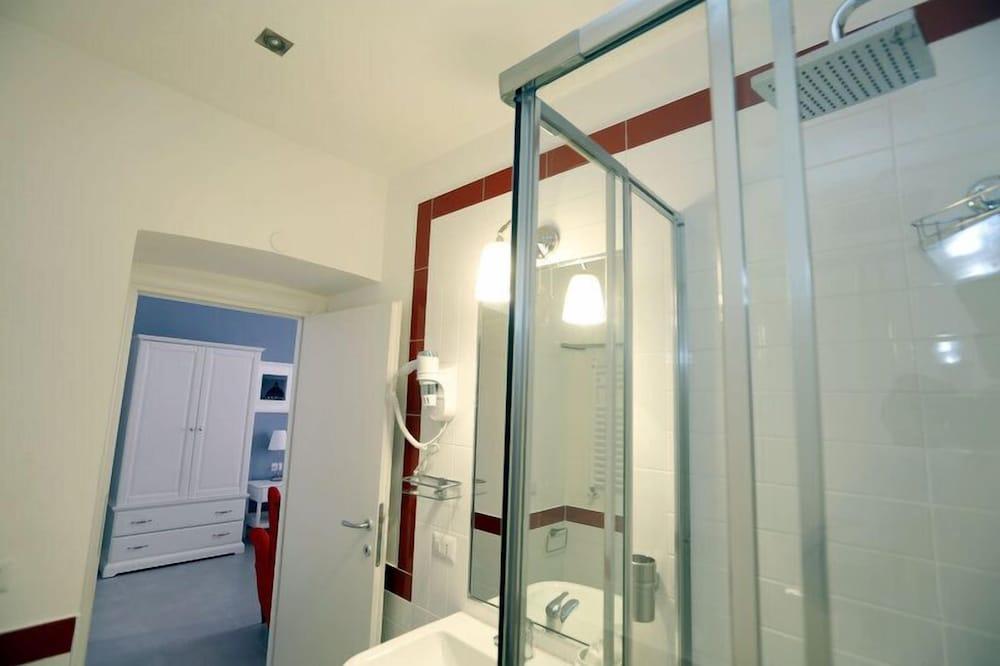 Rome Together Guest House - Tap to explore photos