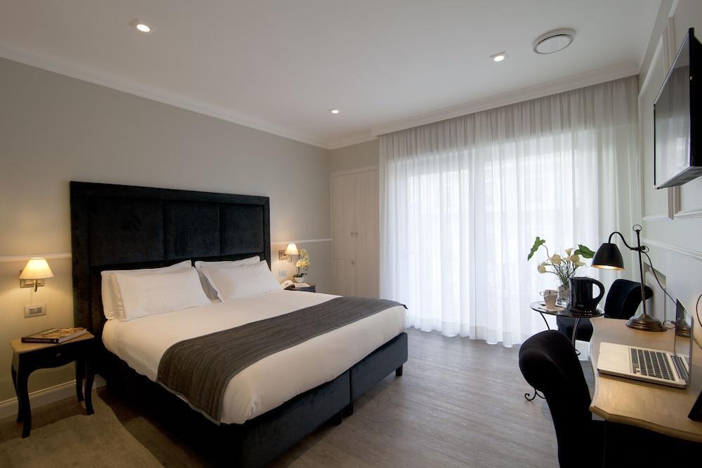 Seven Suites Room Type - Superior Double or Twin Room