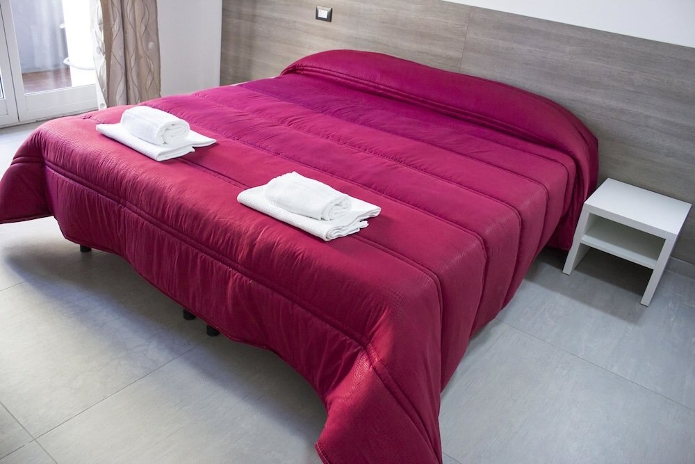 Tiburtina Royal Suites