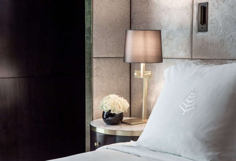 Four Seasons Hotel London at Tower Bridge Room Type - Executive Room, 1 King Bed