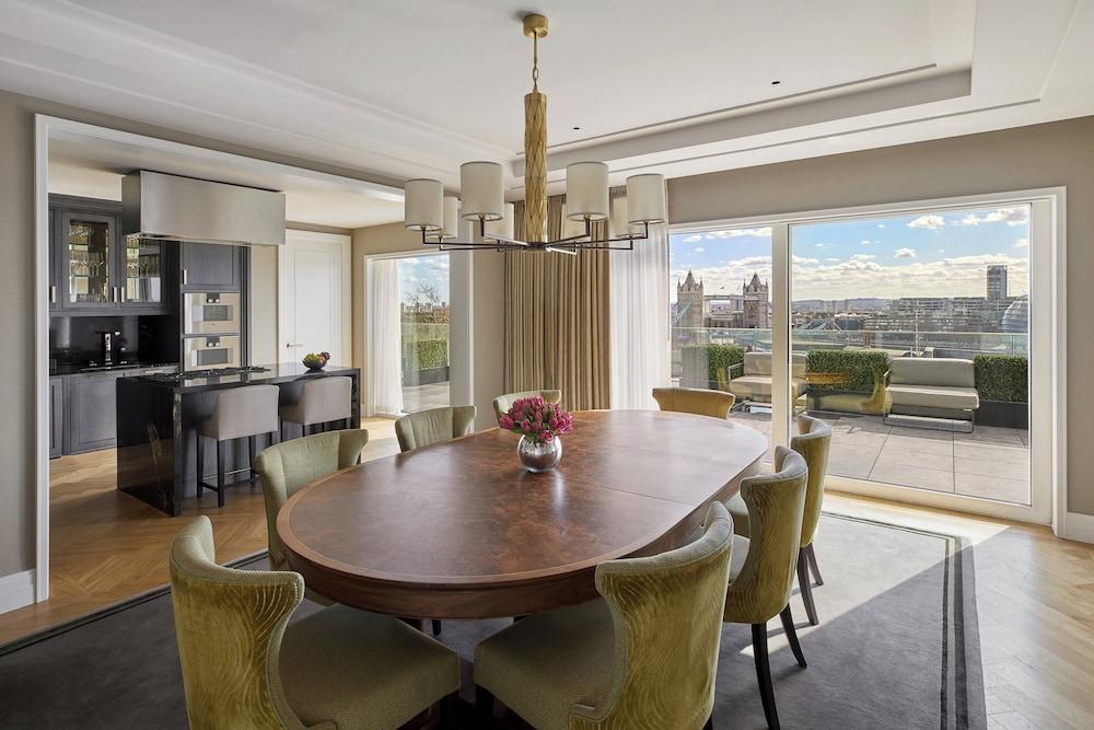 Four Seasons Hotel London at Tower Bridge Room Type - Room, 3 Bedrooms (Panoramic View, Hotel Residence)