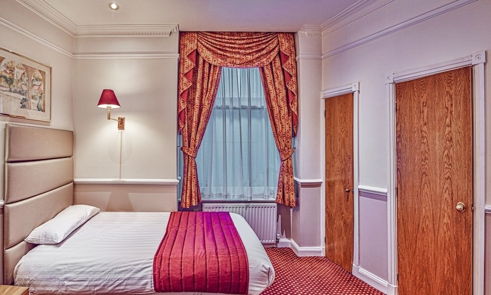 Hyde Park Radnor Hotel Room Type - Standard Double Room