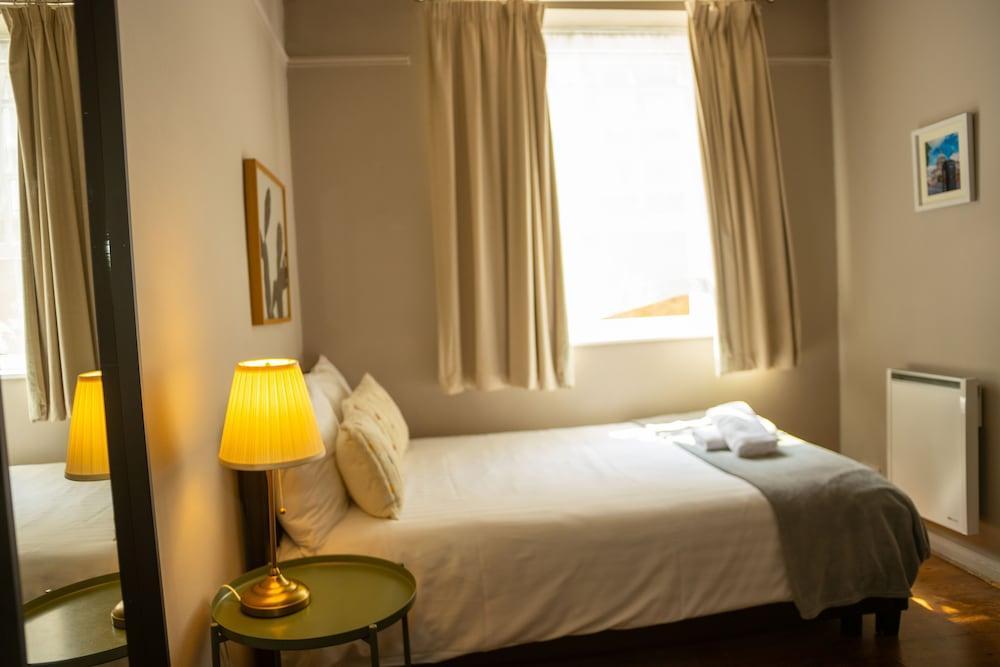 Monopoly Accommodations Room Type - Classic Double Room, Shared Bathroom (12)