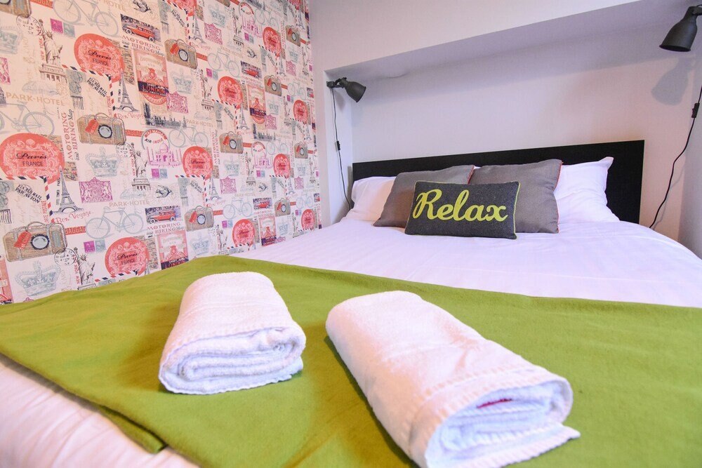 Monopoly Accommodations Room Type - Superior Double Room, Shared Bathroom (5)