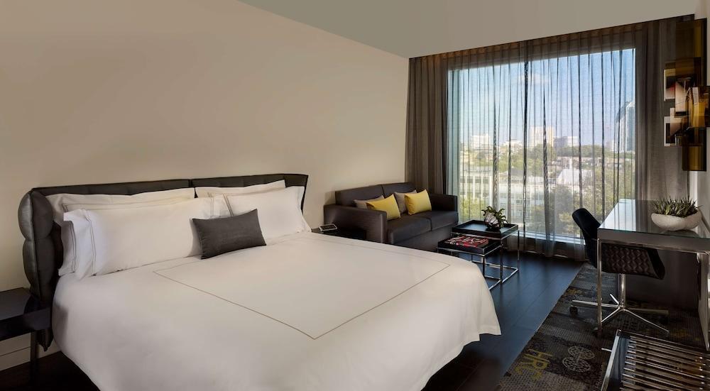 Park Plaza London Waterloo Room Type - Executive Studio Room-1 King Park Plaza London Waterloo Room Type - Executive Studio Room-1 King