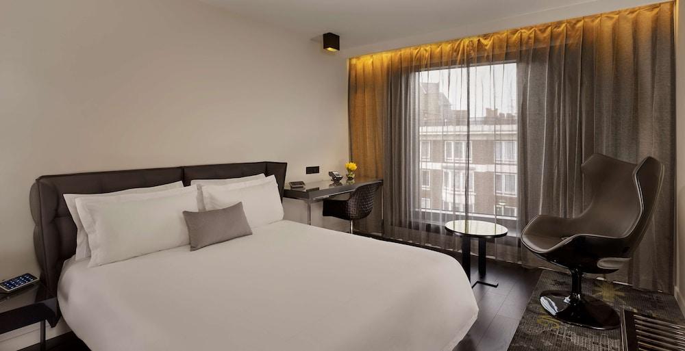 Park Plaza London Waterloo Room Type - Executive Room-1 Double Park Plaza London Waterloo Room Type - Executive Room-1 Double