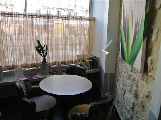 Avalon Appart Hotel Paris Gare Du Nord Paris Apart Hotel Price Address Reviews