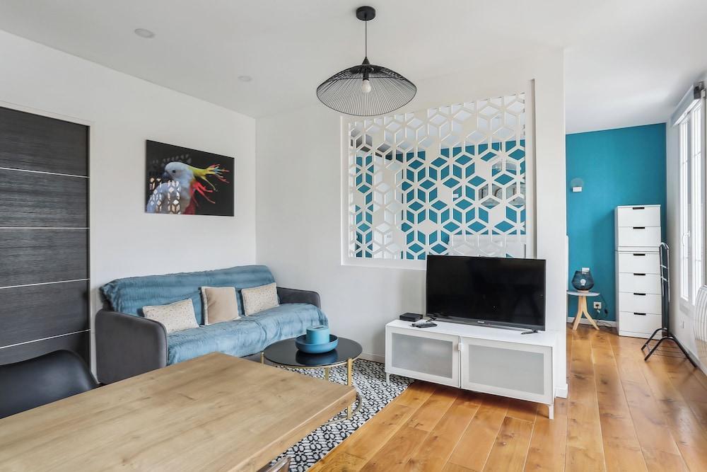 Résidence Aurmat Appart Hôtel Paris Boulogne Room Type - Luxury 4-Person Apartment (5 Fessart Street)