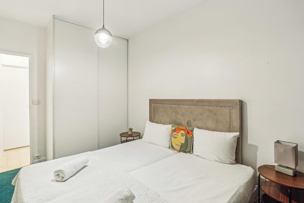 Résidence Aurmat Appart Hôtel Paris Boulogne Room Type - Luxury apartment (90 Paris Street)