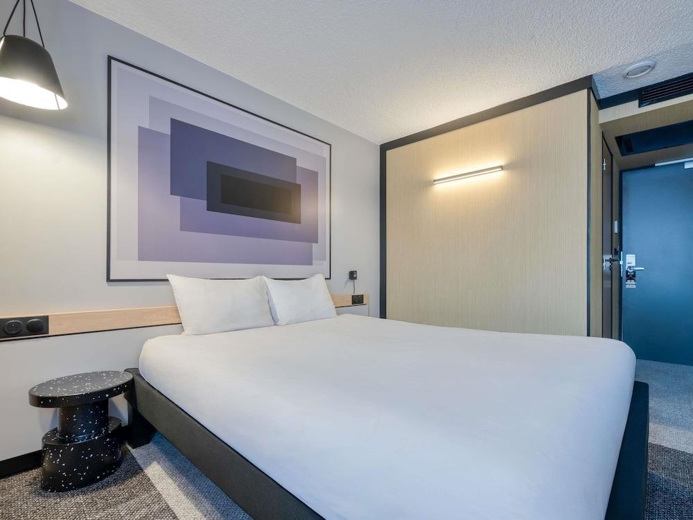 H Room Type - Standard Room, 1 Double Bed H Room Type - Standard Room, 1 Double Bed