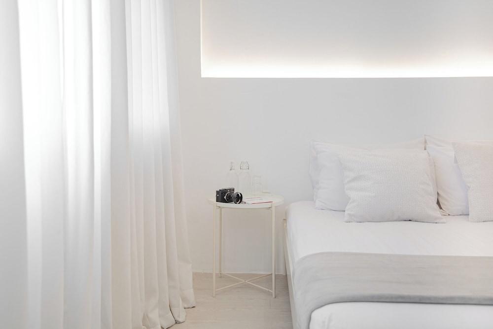 HAO HOSTEL PHUKET Room Type - Standard Room, Mountain View