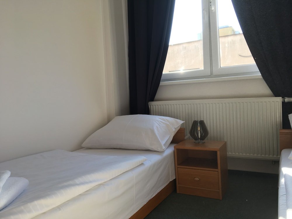 Hotel Arko Room Type - Classic Twin Room