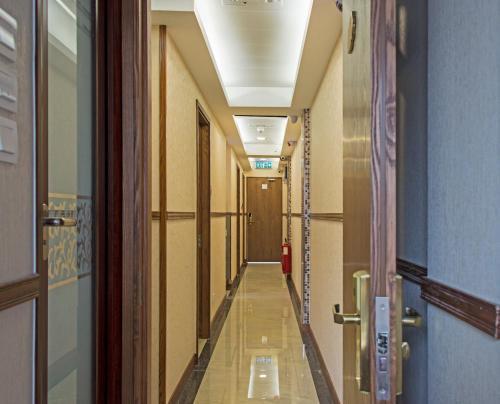 Celltronik Hostel 先創旅店 - Tap to explore photos