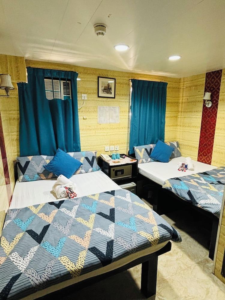 Philippine Hostel - Tap to explore photos