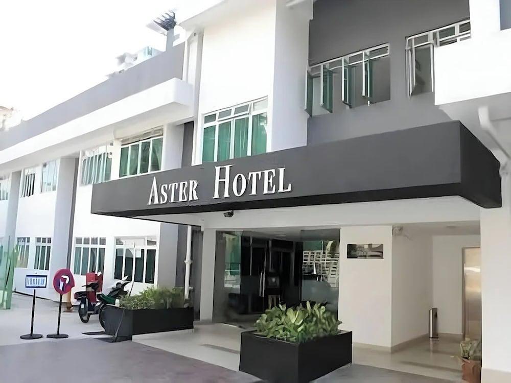 Aster+ Hotel Bukit Jalil - Tap to explore photos