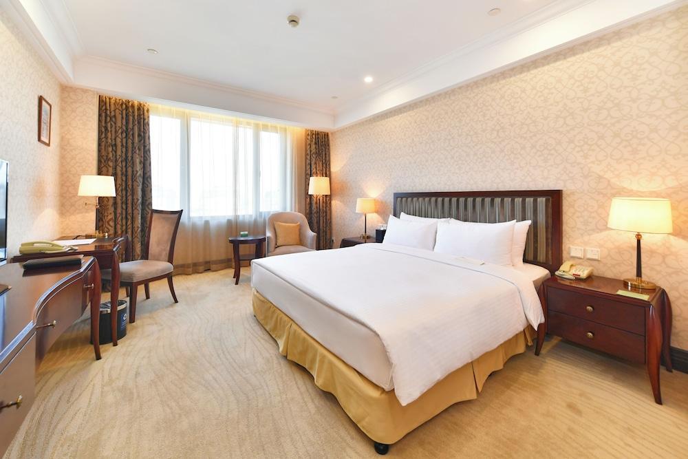 Evergreen Laurel Hotel Shanghai Room Type - Standard Double Room