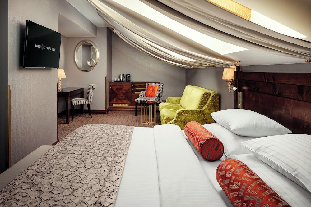 Cosmopolitan Hotel Prague Room Type - Gin & Tonic Suite