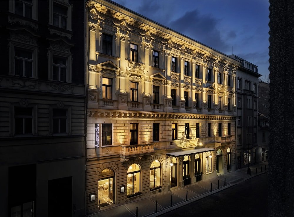 Cosmopolitan Hotel Prague - Tap to explore photos