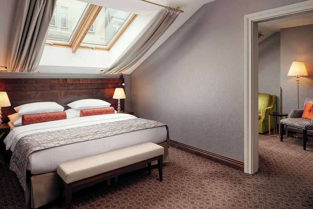 Cosmopolitan Hotel Prague Room Type - Martini Suite