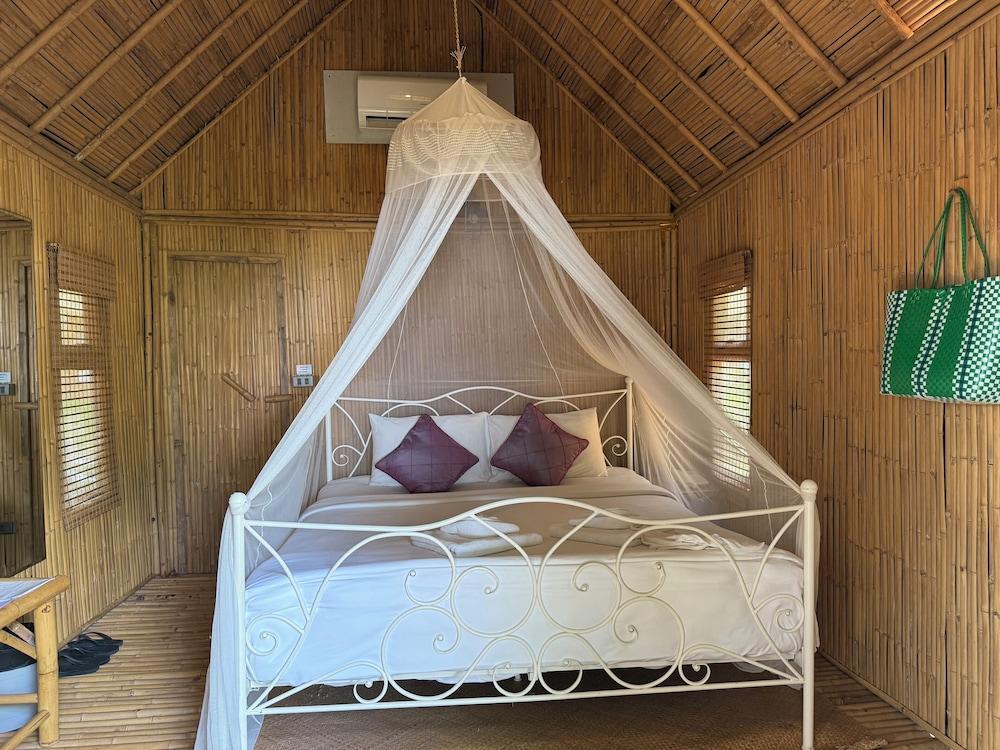 Anyavee Krabi beach resort