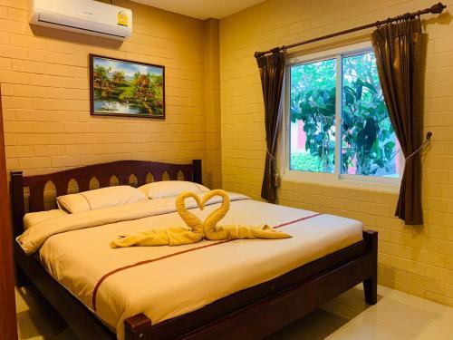 Benwadee Resort Pattaya - Tap to explore photos