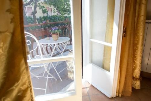 Casa Lollobrigida Room Type - Twin Room