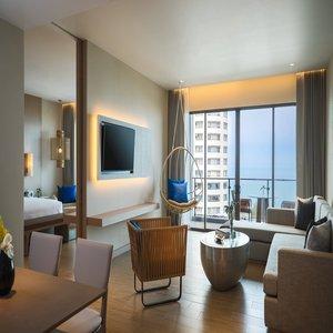 Renaissance Pattaya Resort & Spa by Marriott - Tap to explore photos