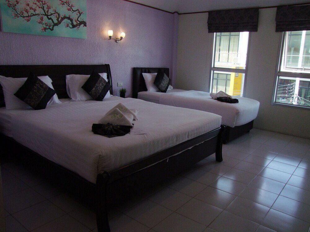 Samui Green Hotel Room Type - City Triple Room, 1 Bedroom