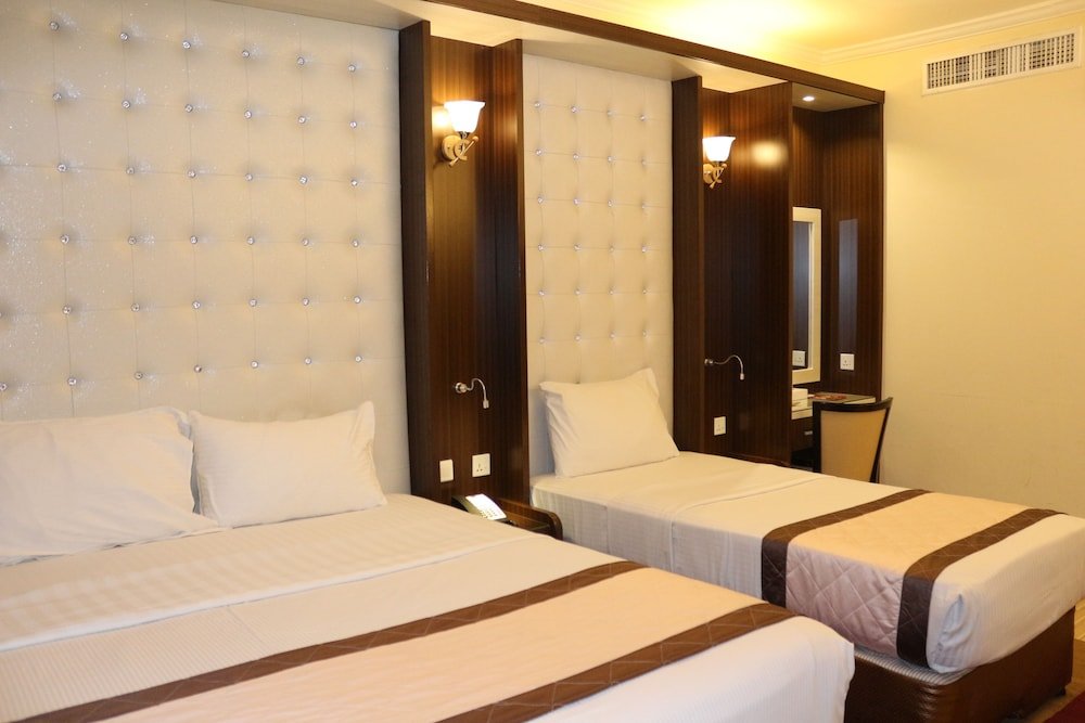 Al Khaleej Grand Hotel Room Type - Family Suite, Balcony, Sea View Al Khaleej Grand Hotel Room Type - Family Suite, Balcony, Sea View