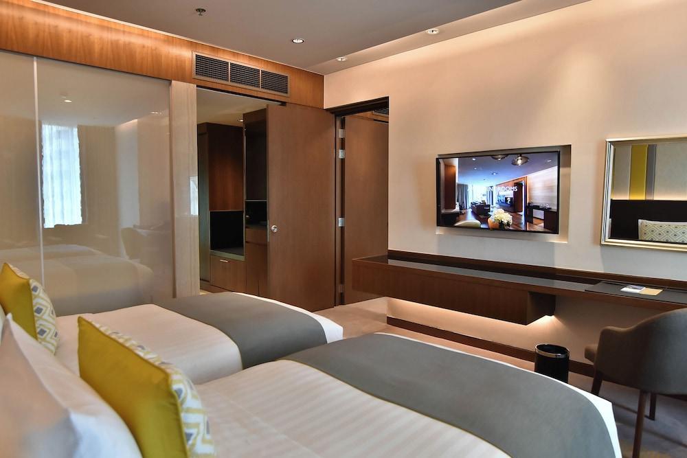 Lancaster Bangkok Room Type - Two Interconnecting Deluxe