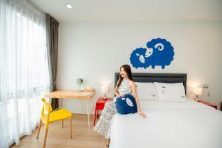 Kokotel Bangkok Sukhumvit 50 - Tap to explore photos