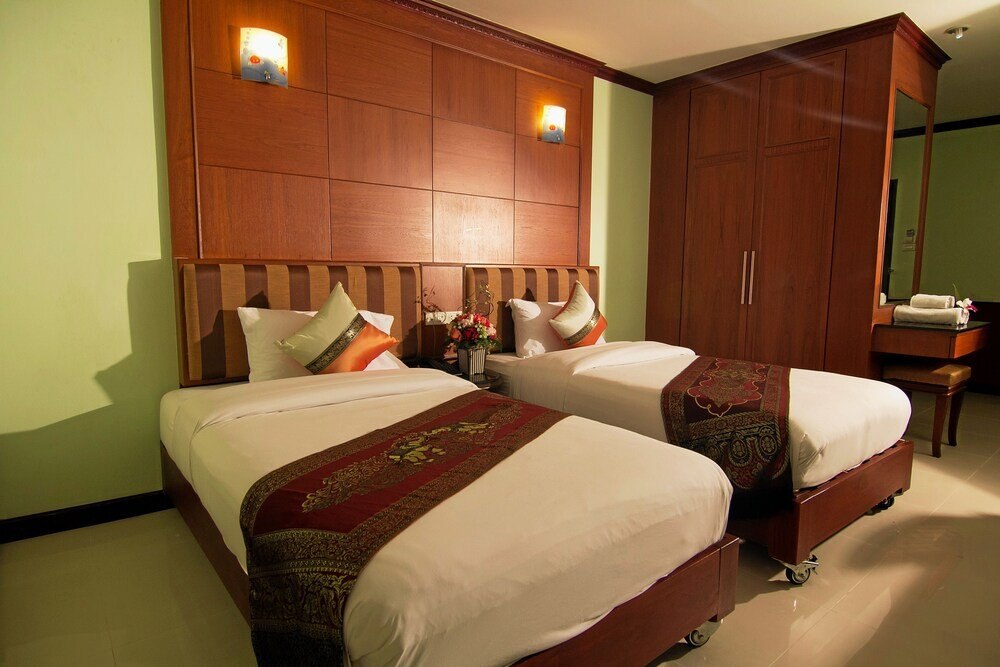 Sky Suites Room Type - Superior Room