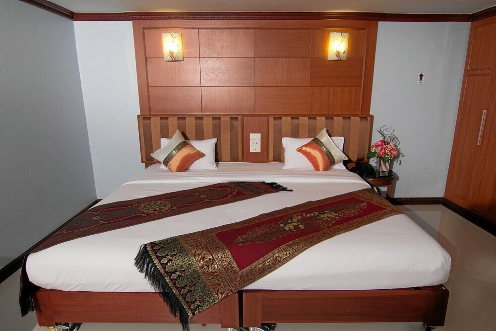 Sky Suites Room Type - Room (Star)